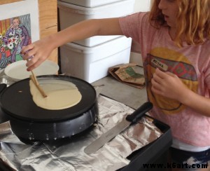 Reyna tries her hand at crepe-making